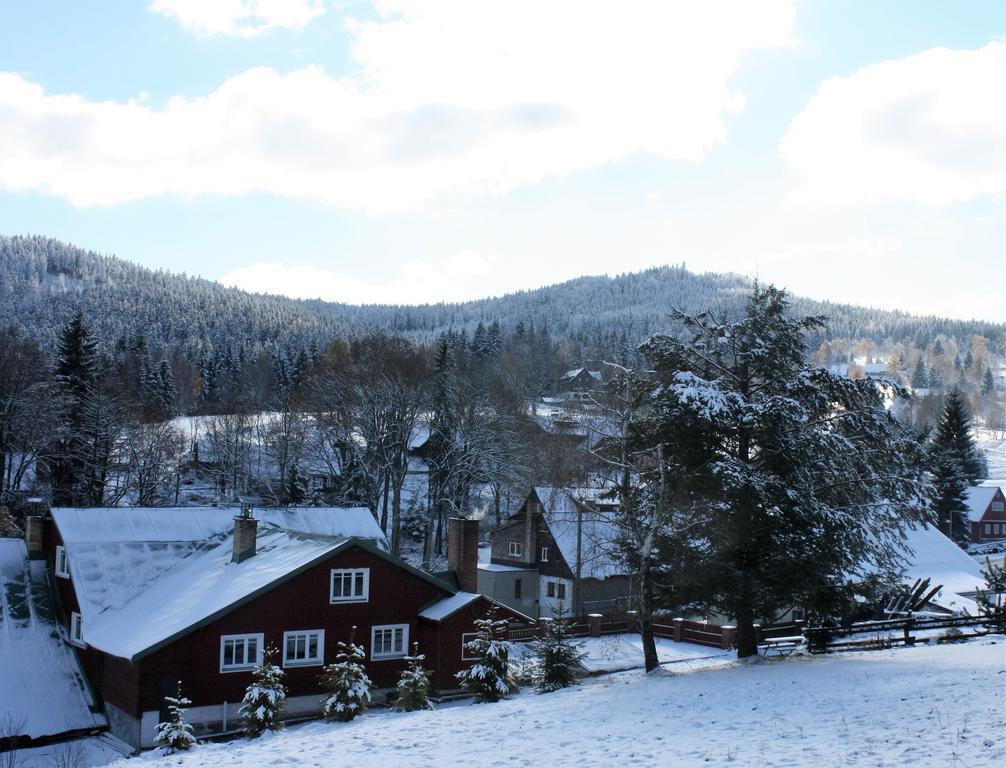 Rodinny Hotel Kaiser Desná Buitenkant foto
